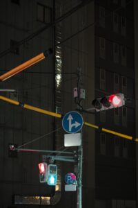 közúti jelzőlámpa-1 orinionway.hu