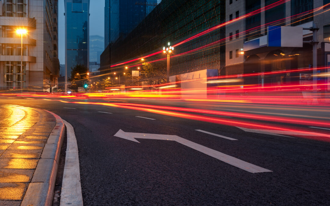 Forgalomtechnika kontra GPS: mikor győz az élő adat?